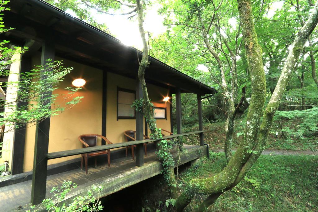 Sen-No-Mori Hotel Aso Exterior photo